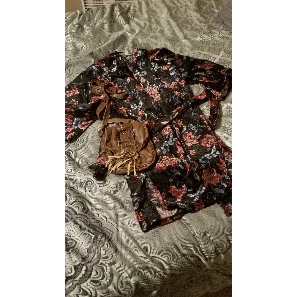 Floral Kimono with Satchel Bag